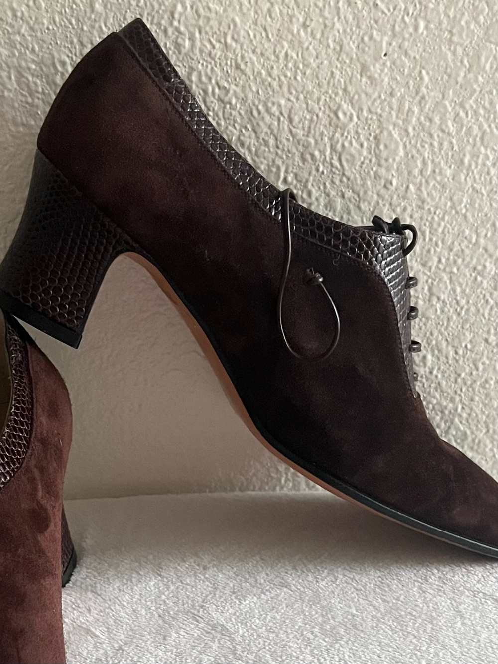 Salvatore Ferragamo Dark Brown Suede Heeled Lace-Up Shoes 6C